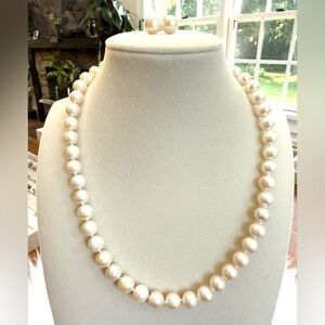 Freshwater Pearl Necklace and Earring Set